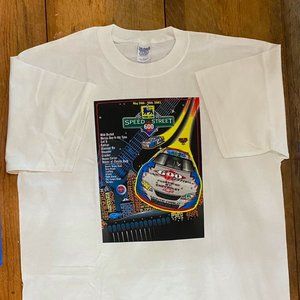 Vintage NASCAR Graphic T-Shirt Speed Street 2001